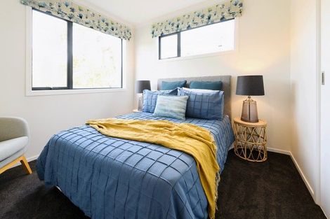 Photo of property in 67 Hokioi Drive, Kenepuru, Porirua, 5022