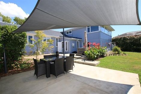 Photo of property in 71 Aberdeen Road, Castor Bay, Auckland, 0620