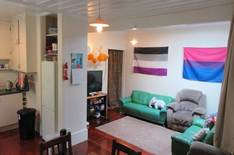 Photo of property in 68 Raroa Road, Kelburn, Wellington, 6012