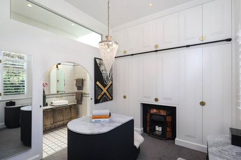 Photo of property in 28 Nile Street, Nelson, 7010