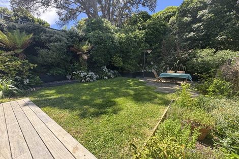 Photo of property in 67 Mitchell Street, Brooklyn, Wellington, 6021