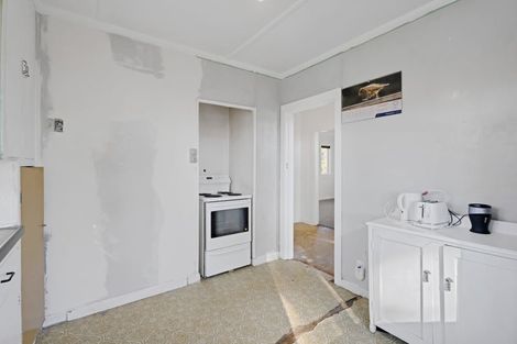 Photo of property in 359 Saint Aubyn Street, Moturoa, New Plymouth, 4310