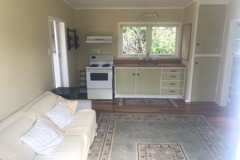 Photo of property in 39 Handyside Street, Tawa, Wellington, 5028
