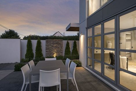 Photo of property in 72 Wai-iti Terrace, Bryndwr, Christchurch, 8052