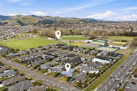 Photo of property in 37 Parklea Avenue, Halswell, Christchurch, 8025
