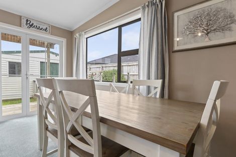 Photo of property in 19 Tuahu Place, Waitara, 4320