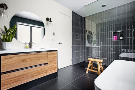 Photo of property in 20 Quarry Ridge, Poraiti, Napier, 4182