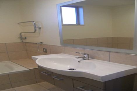 Photo of property in 144a Blenheim Road, Riccarton, Christchurch, 8041