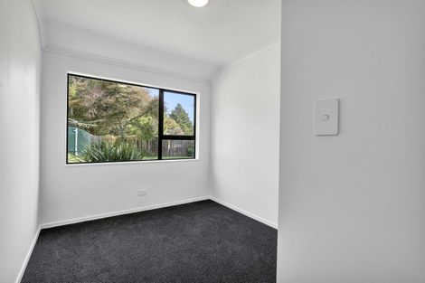 Photo of property in 40 Rona Road, Brixton, Waitara, 4382
