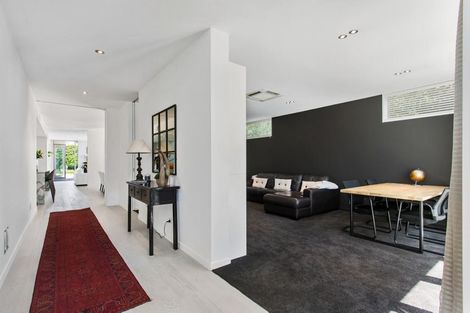 Photo of property in 39 Weka Street, Fendalton, Christchurch, 8041