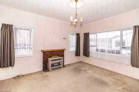 Photo of property in 7 George Street, Aramoho, Whanganui, 4500