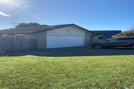Photo of property in 28 Montana Drive, Pyes Pa, Tauranga, 3112