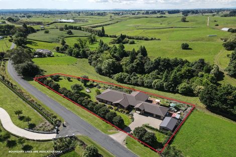 Photo of property in 30 Lake Road, Ohaupo, 3883