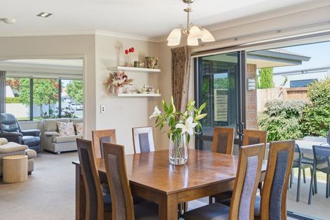 Photo of property in 631 Gloucester Road, Papamoa Beach, Papamoa, 3118