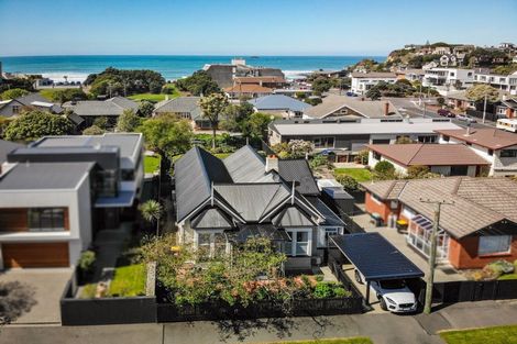 Photo of property in 24 Albert Street, Saint Clair, Dunedin, 9012