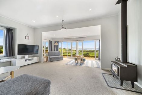 Photo of property in 17c Oyster Road West, Kaukapakapa, 0984