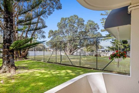 Photo of property in 15b Puriri Avenue, Orewa, 0931