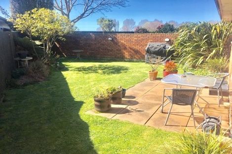 Photo of property in 11a Deloraine Street, Somerfield, Christchurch, 8024