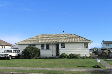 Photo of property in 5 Scully Crescent, Onekawa, Napier, 4110