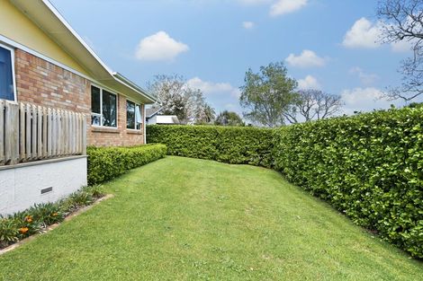 Photo of property in 32 Fuchsia Avenue, Pukete, Hamilton, 3200