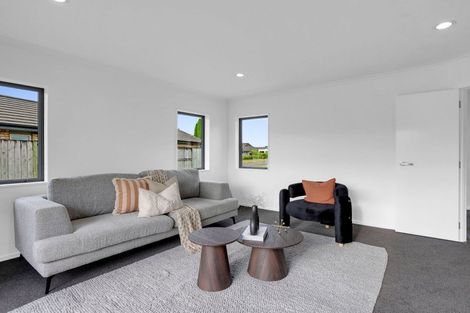 Photo of property in 11 Wessex Place, Rototuna North, Hamilton, 3210