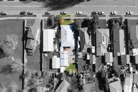 Photo of property in 118 Grimseys Road, Redwood, Christchurch, 8051