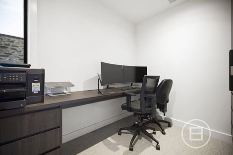 Photo of property in 5 Red Deer Rise, Kelvin Heights, Queenstown, 9300