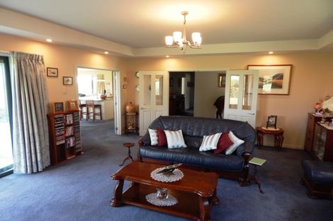 Photo of property in 210 Spur Road, Hadlow, Timaru, 7975