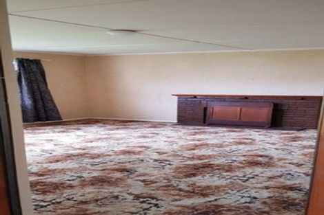 Photo of property in 34 Pioneer Highway, Awapuni, Palmerston North, 4412