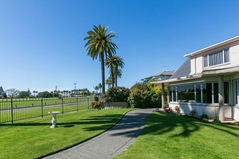 Photo of property in 33 Mcdonald Street, Napier South, Napier, 4110