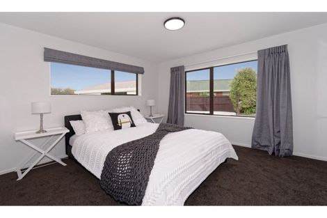 Photo of property in 36 Kirsten Place, Parklands, Christchurch, 8083