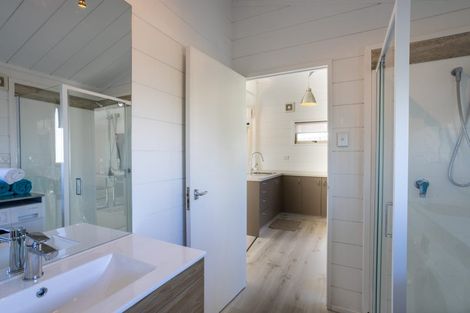 Photo of property in 6 Ridge Road, Tairua, 3508