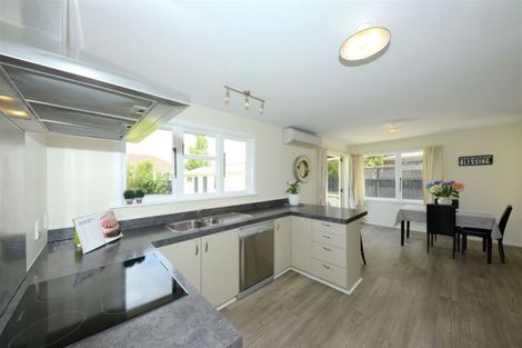 Photo of property in 96 Bickerton Street, Wainoni, Christchurch, 8061