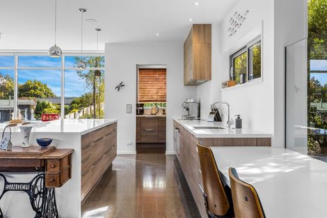 Photo of property in 33a Bowenvale Avenue, Cashmere, Christchurch, 8022