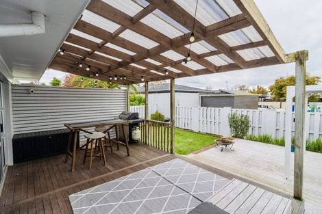 Photo of property in 10 Storey Avenue, Forest Lake, Hamilton, 3200