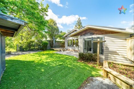 Photo of property in 7 Heath Grove, Waiwhetu, Lower Hutt, 5010