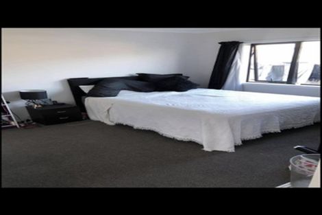 Photo of property in 9 Wescombe Grove, Feilding, 4702