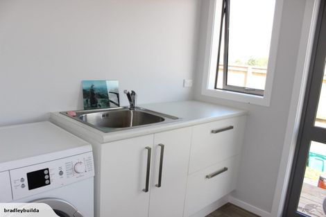 Photo of property in 156 Ngaio Drive, Matarangi, Whitianga, 3592