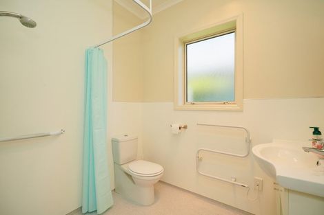 Photo of property in 64 Glenroy Park Drive, Waikiwi, Invercargill, 9810