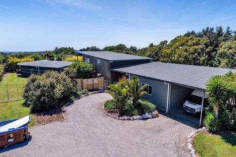 Photo of property in 68 Mcgiven Drive, Ridgewood, New Plymouth, 4371