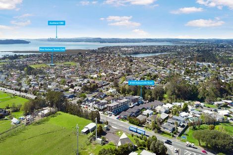 Photo of property in 8/105 Hobsonville Road, West Harbour, Auckland, 0618