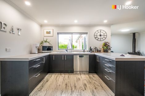 Photo of property in 22 William James Close, Mosgiel, 9024