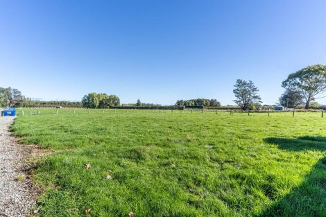 Photo of property in 335 Egerton Road, Winton, 9782