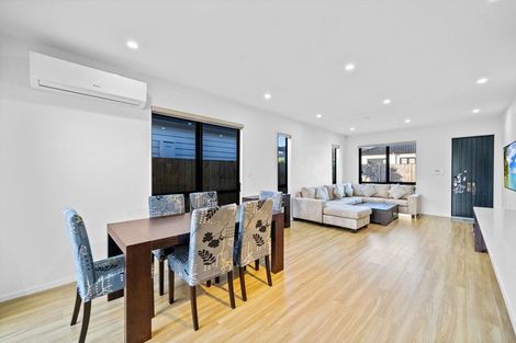 Photo of property in 42 Holcroft Street, Papakura, 2110