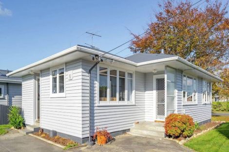 Photo of property in 56 Fergusson Street, Solway, Masterton, 5810
