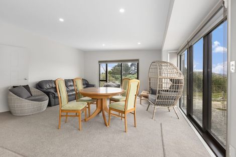 Photo of property in 8 Papakowhai Road, Papakowhai, Porirua, 5024