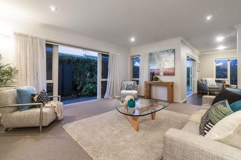 Photo of property in 17 Spinnaker Drive, Te Atatu Peninsula, Auckland, 0610