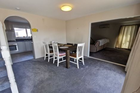 Photo of property in 19 Te Maru Place, Redwood, Christchurch, 8051