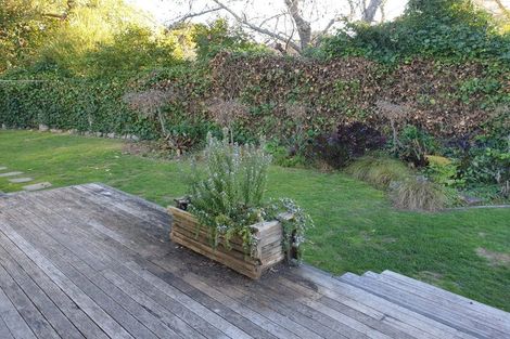 Photo of property in 1a Padfield Place, Havelock North, 4130