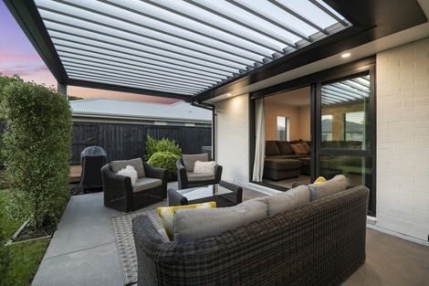 Photo of property in 84 Pakanga Grove, Pyes Pa, Tauranga, 3112